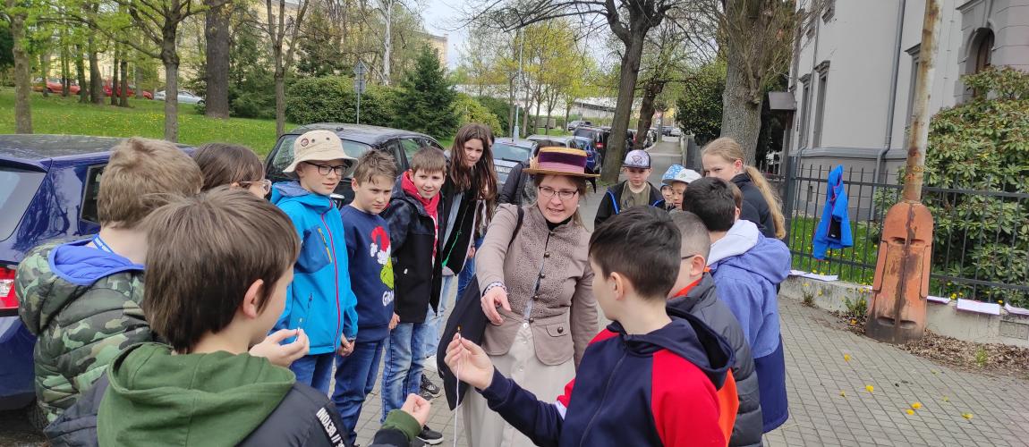 Zavádíme elektrické rozvody